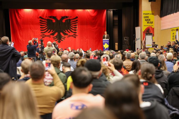 Kryeministri Kurti me bashkatdhetarët në Zvicër rithekson rëndësinë e regjistrimit për të votuar në zgjedhjet e 9 shkurtit