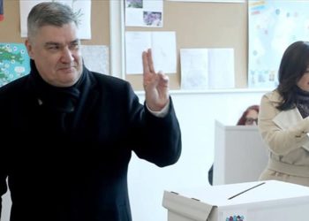 Zgjedhjet presidenciale në Kroaci, rezultatet e exit poll-eve nxjerrin Milanović-in fitues në raundin e parë