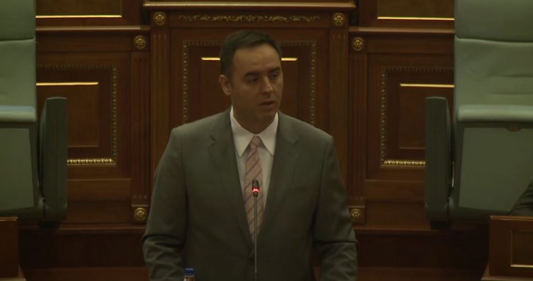 Konjufca e nis mbledhjen e parlamenteve Kosovë-Shqipëri duke përmendur sulmet në Banjskë dhe Ibër-Lepenc