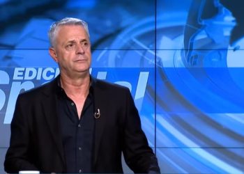 Bylbyl Sokoli i futet politikës, aderon në Vetëvendosje
