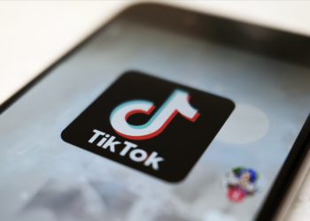 Varësi si droga e alkooli: A duhet të bllokohet TikTok-u në Kosovë?