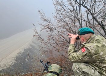 Ushtarët e FSK-së trajnohen nga ushtria turke për patrullimet kufitare