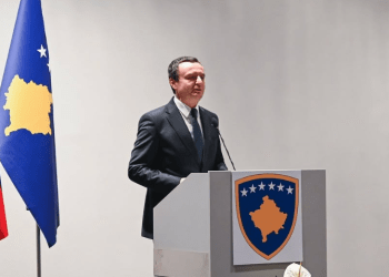 Kurti me mërgatën në Lubjanë: Vetëm bashkë e forcojmë shtetin