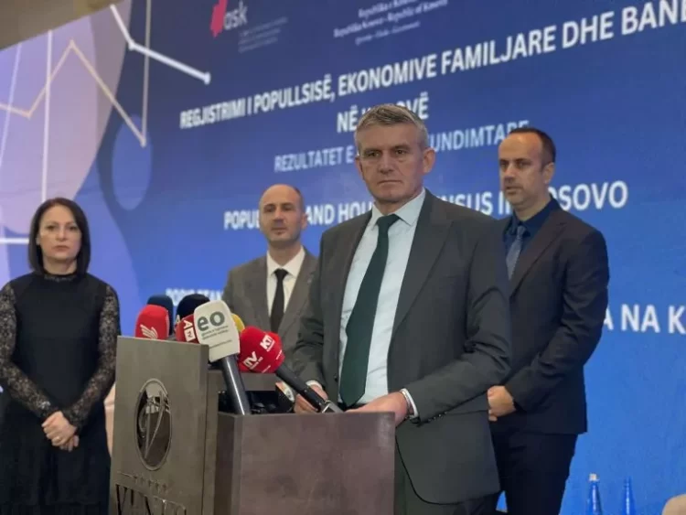 Kastrati: Vlerësimi i numrit të serbëve në veri është bërë nga ndërkombëtarët