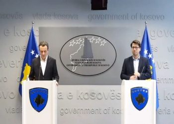 Qeveria ndan nga 100 euro për pensionistë e fëmijë (live)