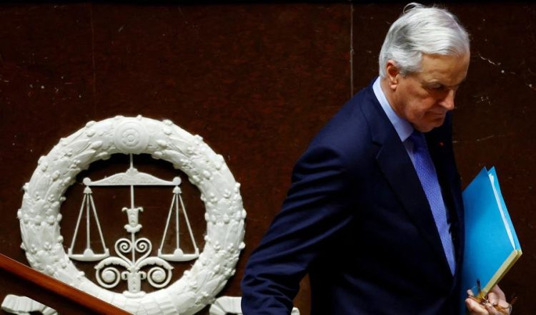 Kryeministri francez jep dorëheqjen pas rënies së qeverisë