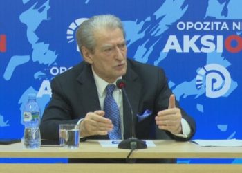 A po lobon për heqjen e “non gratës”, Berisha: Pres që Trump ta nisë punën