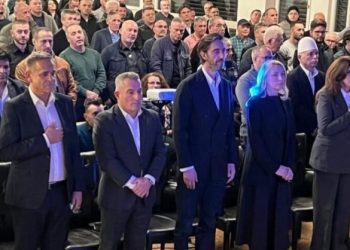 Xhaka në tubimin përmbyllës me qytetarë në Zürich: Së bashku mund të ndërtojmë një të ardhme më të mirë për Kosovën
