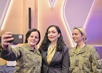 Osmani: Gratë në uniformë janë imazhi i Kosovës dhe i FSK-së