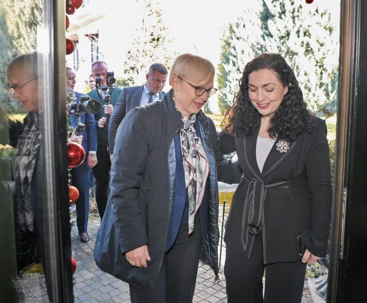 Osmani takon homologen sllovene, flasin për sigurinë dhe integrimin euroatlantik