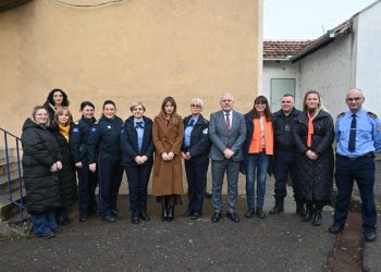 Në stacionin policor në Leposaviq u inaugurua dhoma miqësore për viktimat e dh*unës në familje
