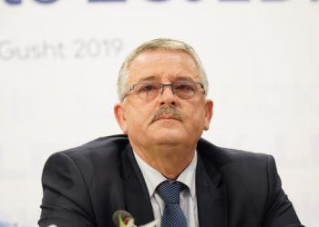  E lanë jashtë listës për deputet, Veliu: Vendimi është marrë nga ata që aksidentalisht janë në krye të partisë