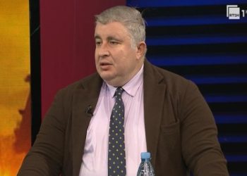 Nurellari: Protesta në Beograd, mund të kthehet në lëvizje politike