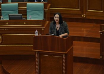 Fitore Pacolli: Më mirë në opozitë, se të hyjmë në koalicion me një nga partitë ekzistuese