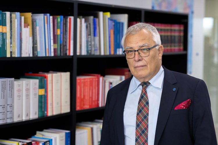 Gjykatësi i Speciales largohet për arsye profesionale, shefi i EULEX-it e emëron një tjetër