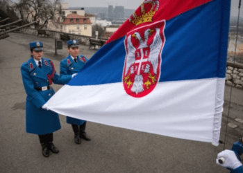 Gazeta holandeze: Holanda mbyllë derën për Serbinë në BE, shkak edhe Kosova