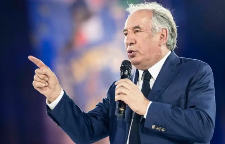 Kryeministri i ri francez përpara një `misioni të pamundur`