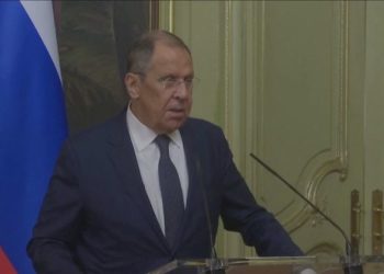 Lavrovi e përmend Kosovën në përpjekjen për t’i legjitimuar qëndrimet kundër Perëndimit