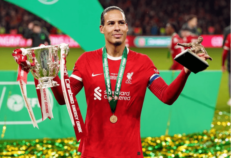 Van Dijk mesazh klubit dhe rivalëve: Mund të luaj edhe 3-4 vite në nivele të larta