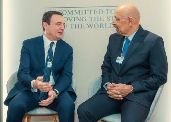 Kurti u takua me Ministrin e Investimeve të Mbretërisë së Arabisë Saudite, Khalid Al-Falih