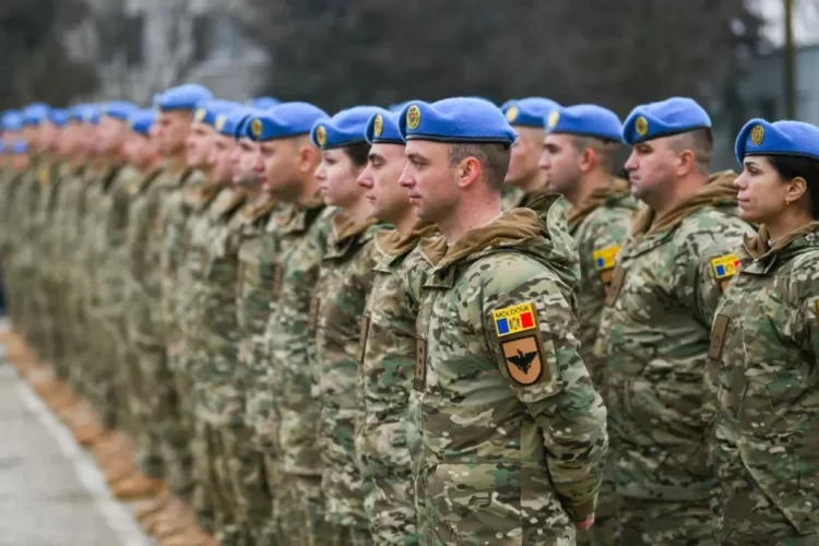 Kontingjenti i ri ushtarak moldav niset për në Kosovë