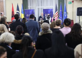 Haradinaj takon strukturat e Aleancës së Gruas në Gjilan dhe Kamenicë: Kosova fiton kur gratë fuqizohen
