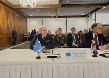 Gjeneral Jashari merr pjesë në takimin e Grupit të Kontaktit për Mbrojtjen e Ukrainës