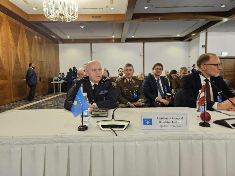 Gjeneral Jashari merr pjesë në takimin e Grupit të Kontaktit për Mbrojtjen e Ukrainës