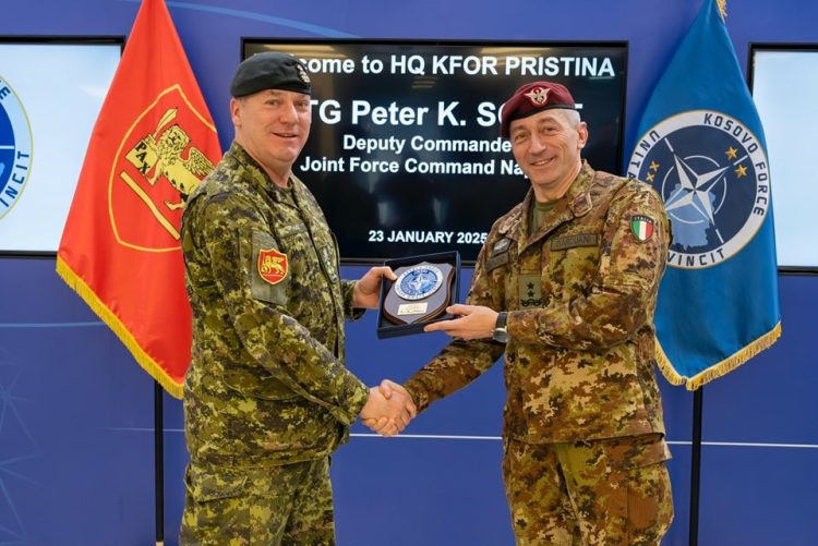 Zëvendës Komandanti i NATO-s në Napoli vizitoi Bondsteel-in dhe Camp Film City në Prishtinë