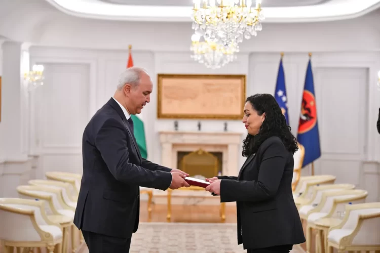 Presidentja Osmani pranoi letrat kredenciale nga ambasadori jorezident i Jordanisë