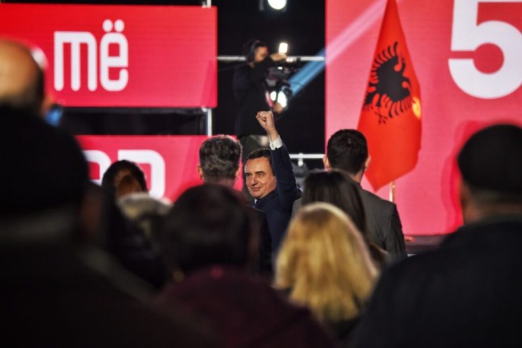 Kurti në Rahovec: Zotohemi për pagë minimale mbi 500 euro