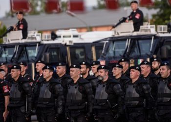 NATO dhe BE përforcojnë kontingjentet në Kosovë para zgjedhjeve të 9 shkurtit