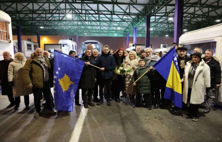 Qytetarët e Bosnjës që hyjnë pa viza, thonë se e kanë pritur këtë moment