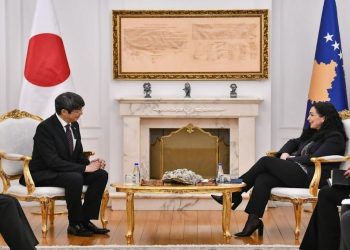 Osmani pranon letrat kredenciale të ambasadorit të ri të Japonisë