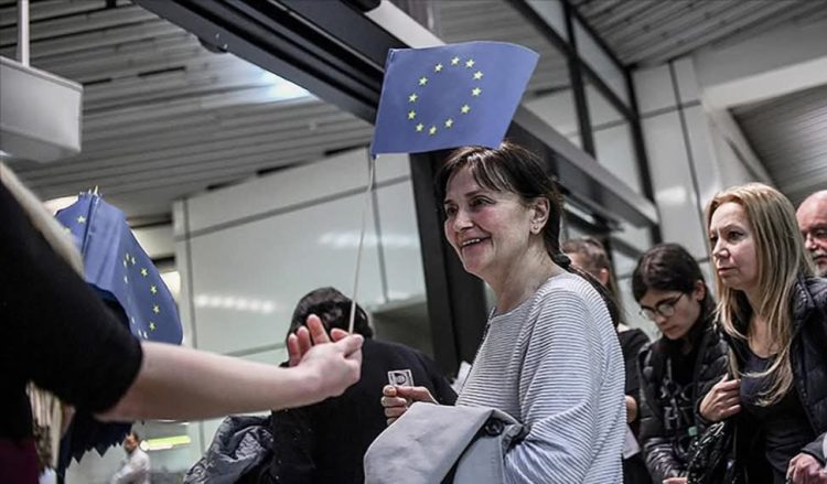 Bullgaria dhe Rumania bëhen anëtare të plota të zonës Shengen