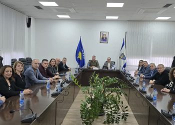 Policia e Kosovës ndan mirënjohje për personelin mjekësor