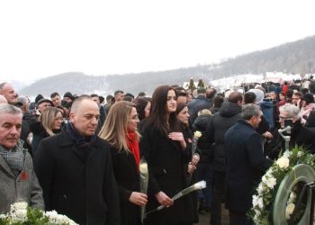 Deputetja Grainca: Asnjëherë nuk do të ndalemi së kujtuari martirët e Reçakut dhe së kërkuari drejtësi për ta