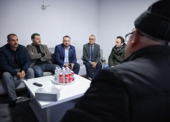 Ministri Maqedonci takon familjen e dëshmorit Mizair Isma: Kosova e lirë ishte triumfi i dëshmorëve, ndërsa amaneti i tyre është shteti zhvillimor