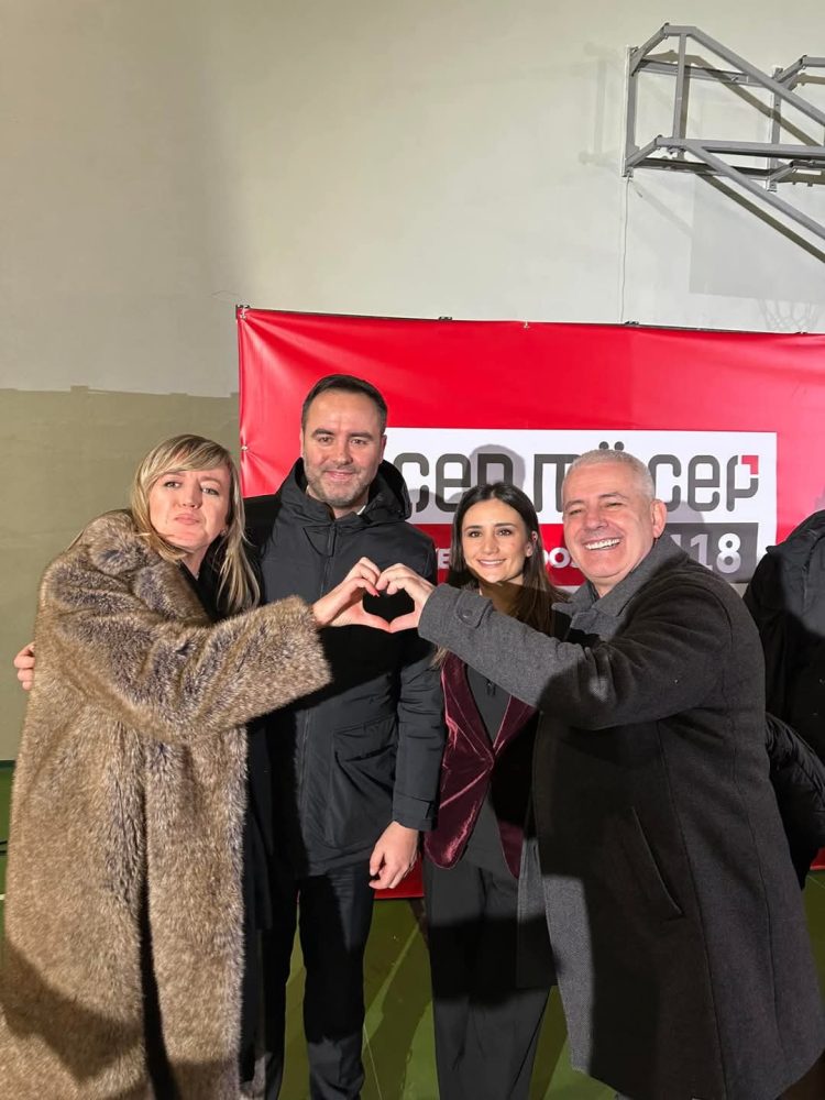 Sveçla: Në çdo cep të Kosovës po marrim mbështetje të parezervë nga qytetarët