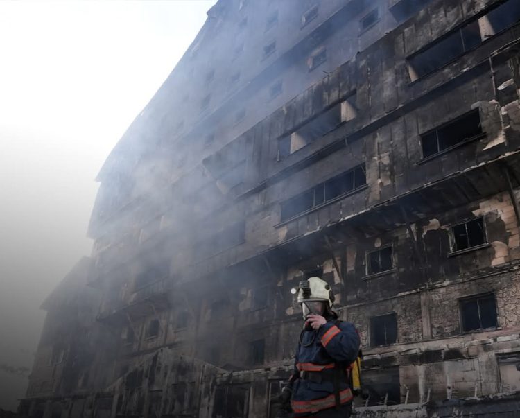 Rritet në 76 numri i viktimave nga zjarri në hotelin në Türkiye