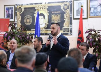Ministri Maqedonci: Do vazhdojmë rrugëtimin me Qeverinë Kurti 3