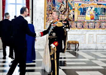 Ambasadori Ajeti merr pjesë në pritjen vjetore të vitit të ri të organizuar nga mbreti i Danimarkës