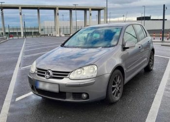 Pronari i një makine Volkswagen Golf 5 duhet të paguajë 200 mijë euro parkim