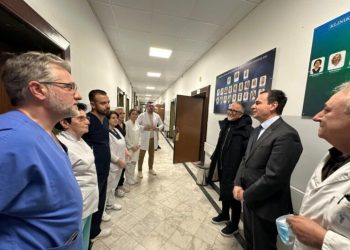 Vajzë dhe djalë, dy fëmijët e parë të lindur në këtë vit në Kosovë