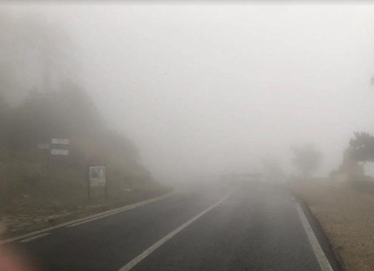Policia apelon për kujdes gjatë vozitjes në kushte të mjegullës