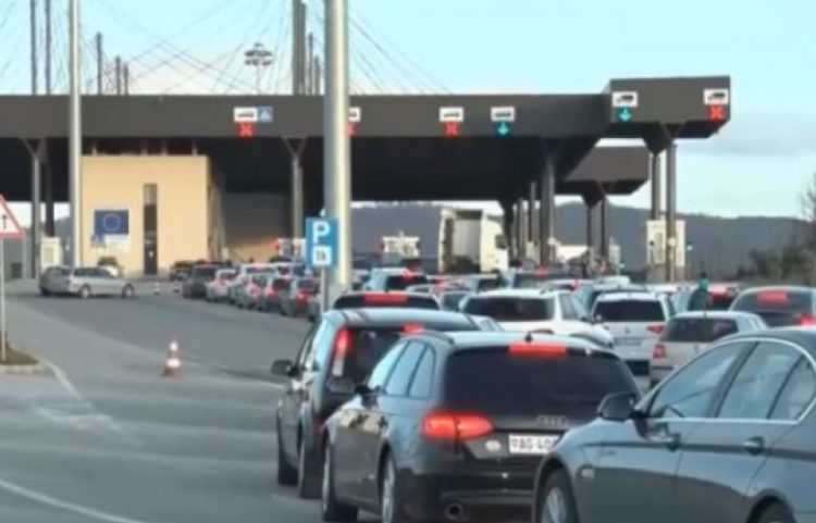 Kolona të gjata në Merdarë, QMK apelon për shfrytëzim të pikave tjera