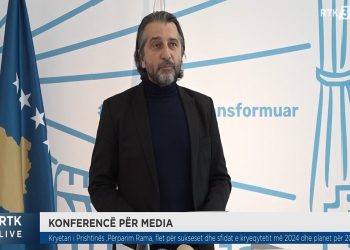 Rama akuzon qeverinë se ka bllokuar shumicën e projekteve në Prishtinë