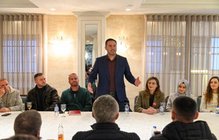 LVV: Në Skenderaj për të diskutuar për propozime e projekte të reja