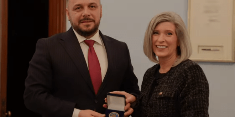 Maqedonci: Kosova ka miq të fuqishëm në administratën në ardhje Trump