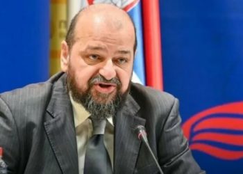 Ish-deputeti i partisë së tij akuza Vuçiqit për blerje votash në Kosovë